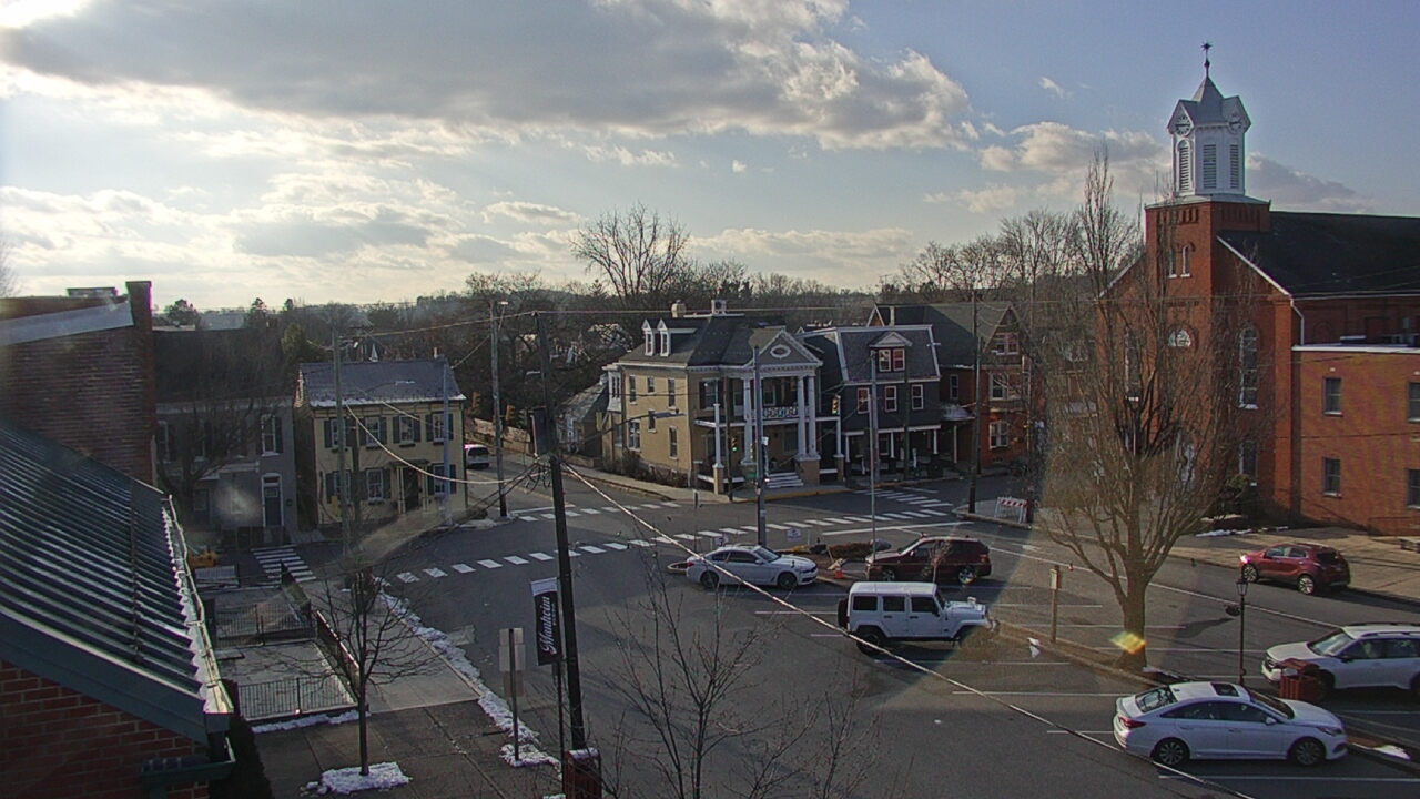 Thumbnail for current weather camera view from A&M Pizza in Manheim, Pennsylvania
