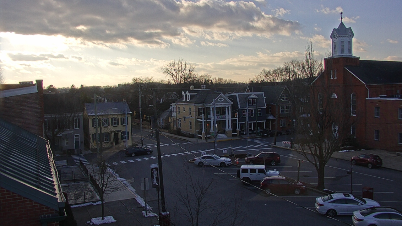 Thumbnail for current weather camera view from A&M Pizza in Manheim, Pennsylvania