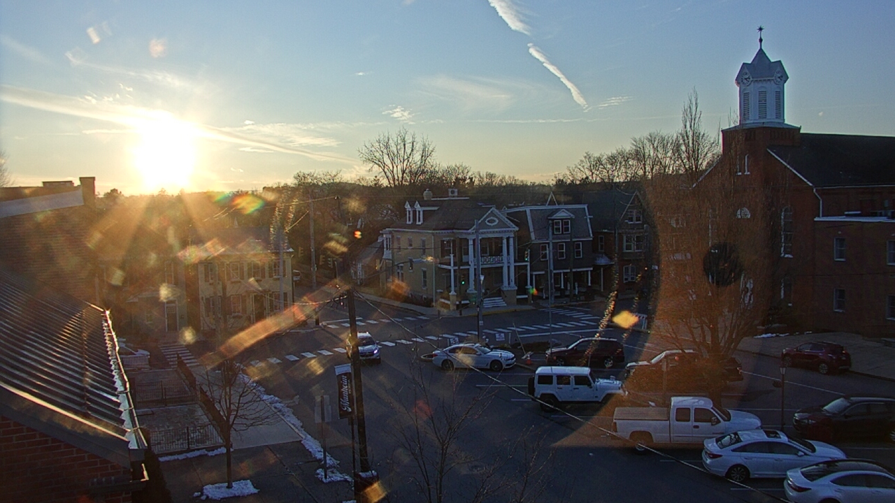 Thumbnail for current weather camera view from A&M Pizza in Manheim, Pennsylvania