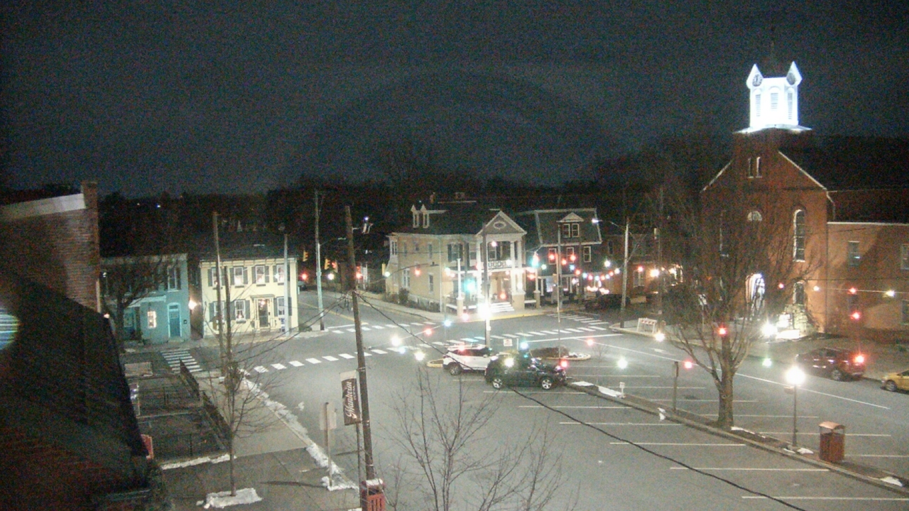 Thumbnail for current weather camera view from A&M Pizza in Manheim, Pennsylvania