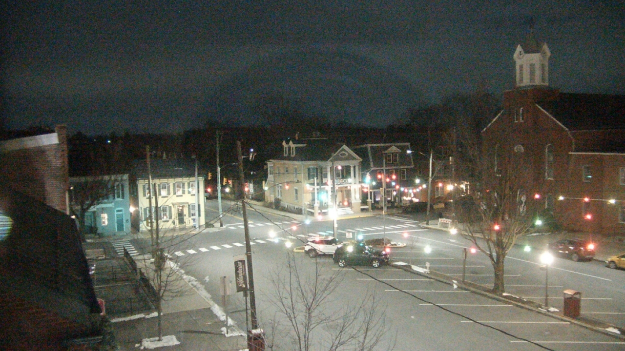 Thumbnail for current weather camera view from A&M Pizza in Manheim, Pennsylvania