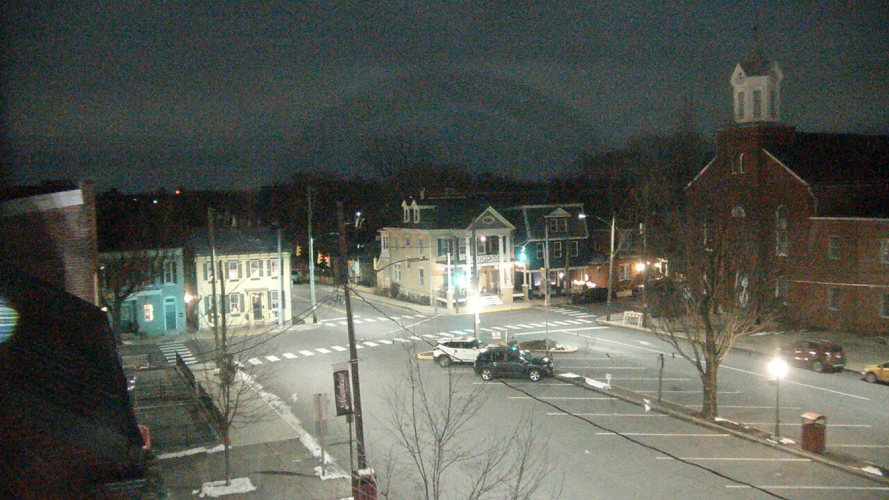 Thumbnail for current weather camera view from A&M Pizza in Manheim, Pennsylvania