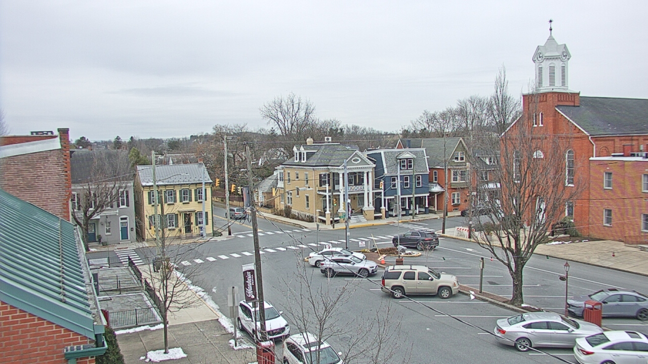 Thumbnail for current weather camera view from A&M Pizza in Manheim, Pennsylvania
