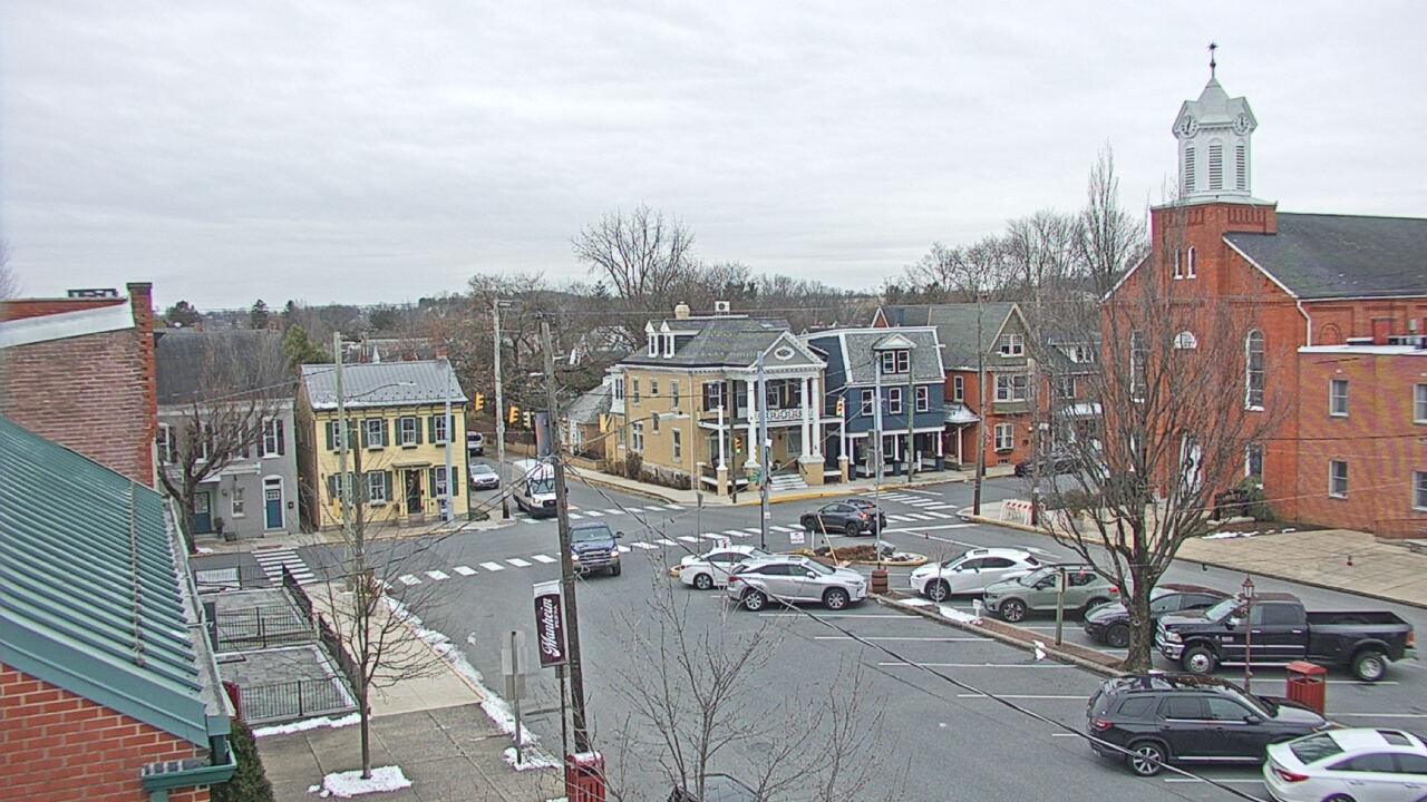 Thumbnail for current weather camera view from A&M Pizza in Manheim, Pennsylvania