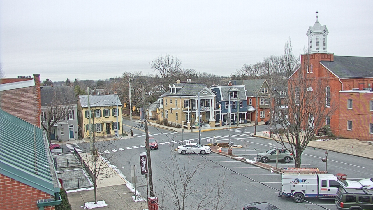 Thumbnail for current weather camera view from A&M Pizza in Manheim, Pennsylvania