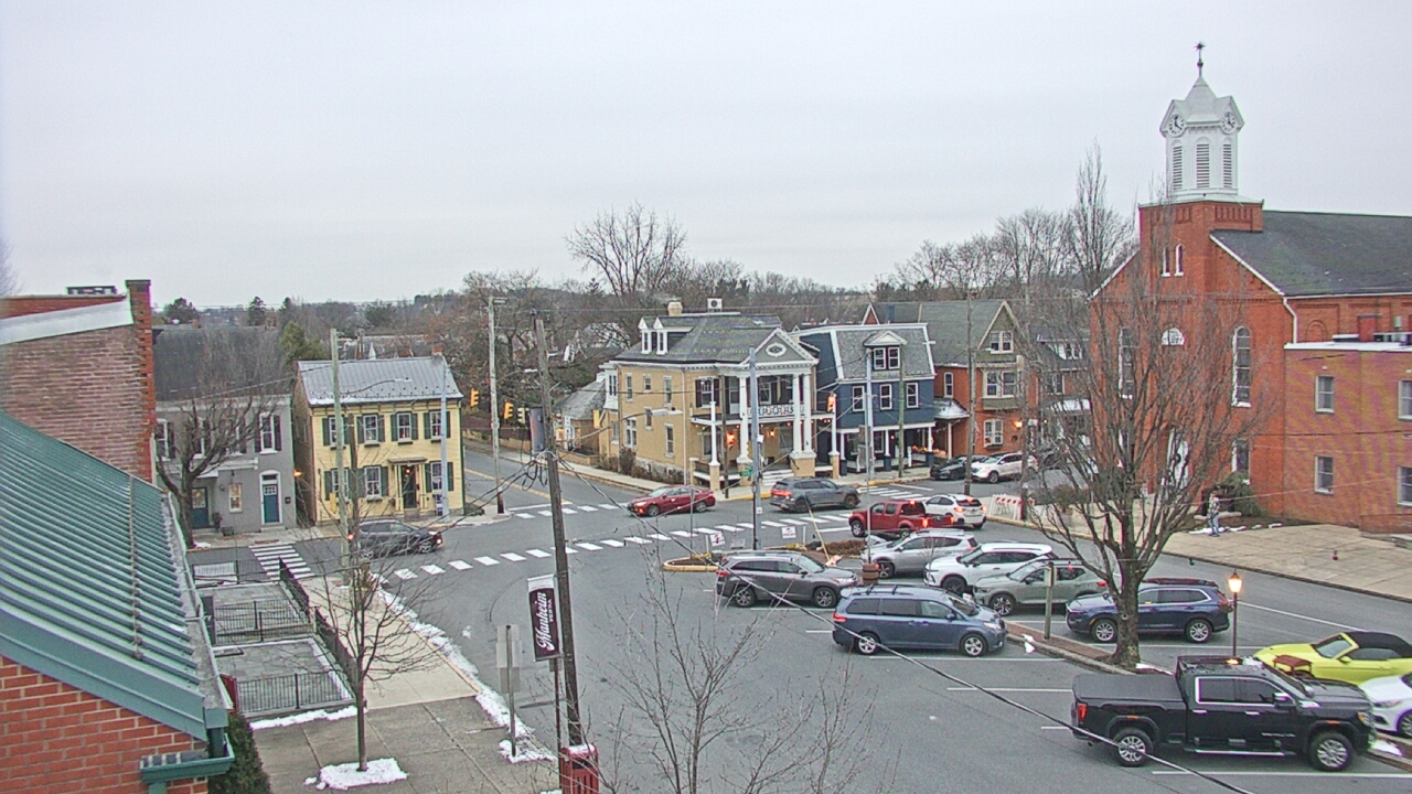Thumbnail for current weather camera view from A&M Pizza in Manheim, Pennsylvania