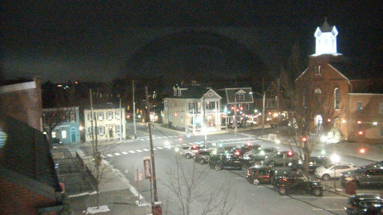 Thumbnail for current weather camera view from A&M Pizza in Manheim, Pennsylvania