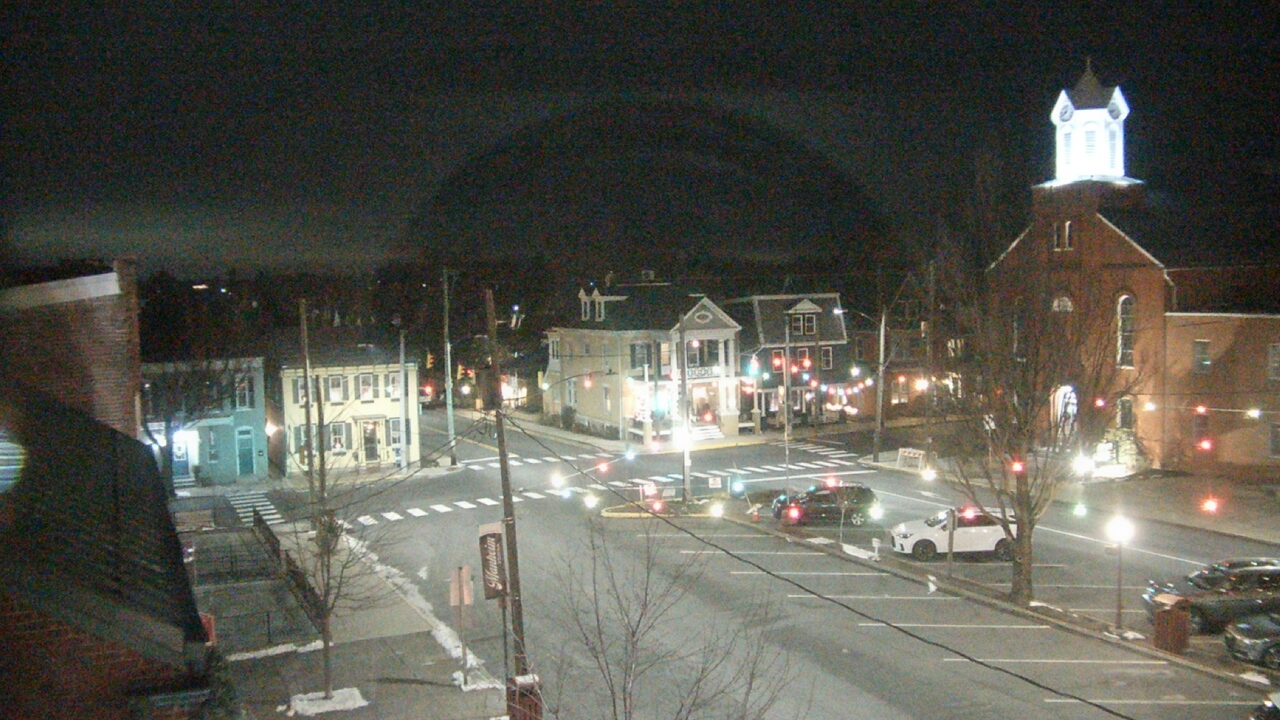 Thumbnail for current weather camera view from A&M Pizza in Manheim, Pennsylvania