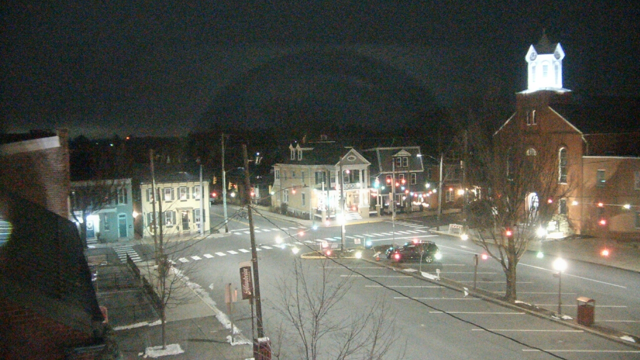 Thumbnail for current weather camera view from A&M Pizza in Manheim, Pennsylvania