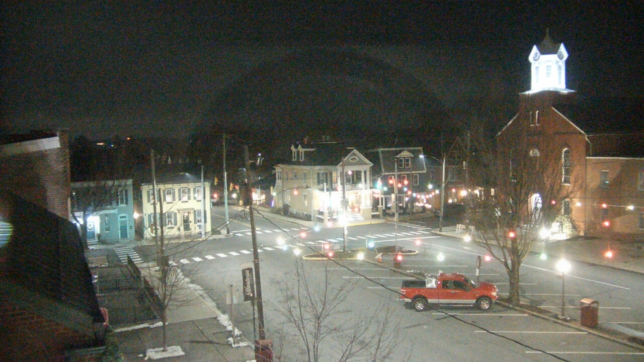 Thumbnail for current weather camera view from A&M Pizza in Manheim, Pennsylvania