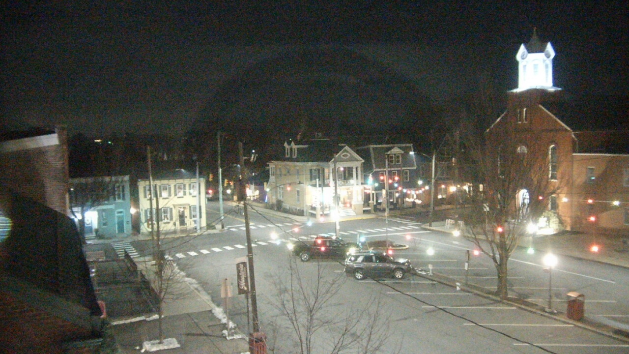 Thumbnail for current weather camera view from A&M Pizza in Manheim, Pennsylvania