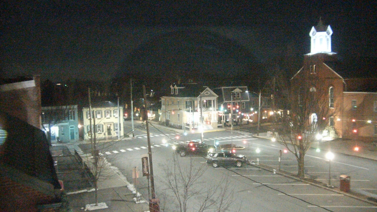 Thumbnail for current weather camera view from A&M Pizza in Manheim, Pennsylvania