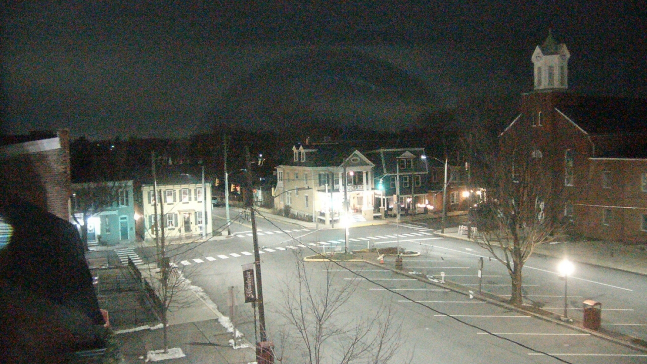 Thumbnail for current weather camera view from A&M Pizza in Manheim, Pennsylvania