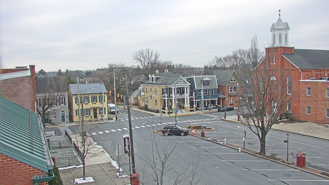 Thumbnail for current weather camera view from A&M Pizza in Manheim, Pennsylvania