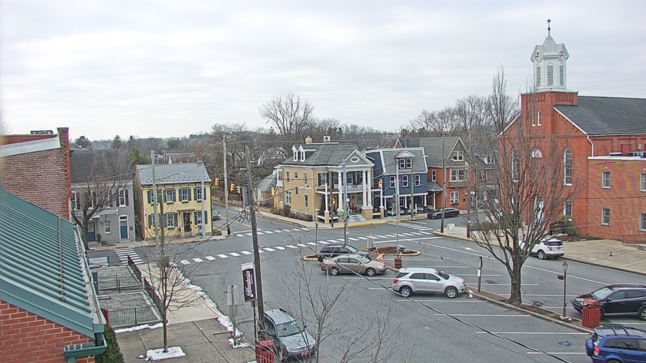 Thumbnail for current weather camera view from A&M Pizza in Manheim, Pennsylvania