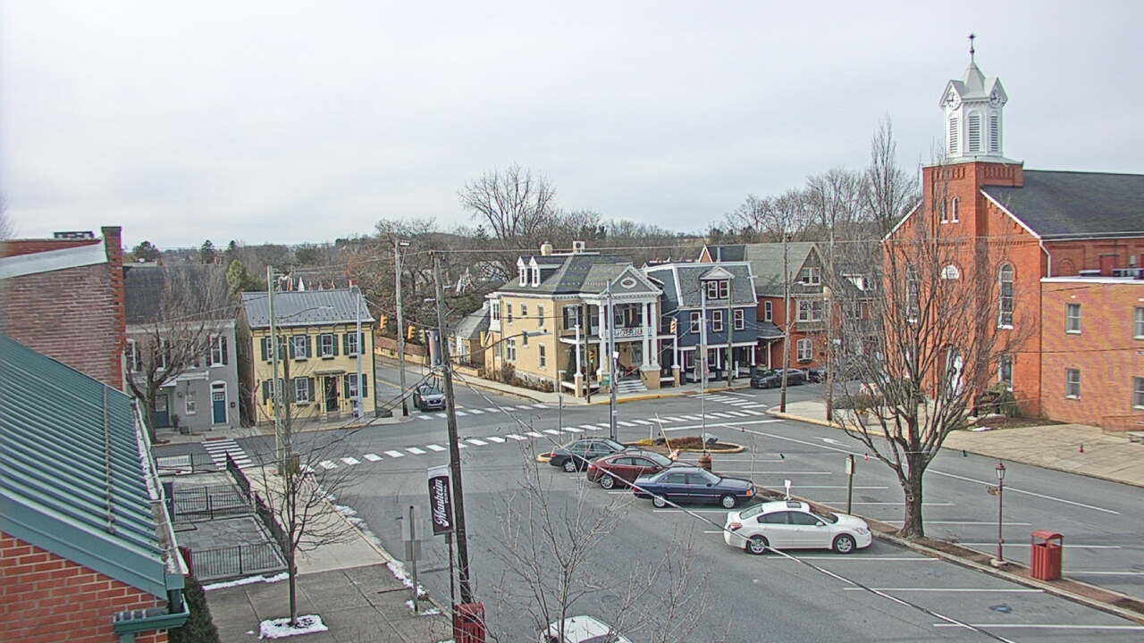 Thumbnail for current weather camera view from A&M Pizza in Manheim, Pennsylvania