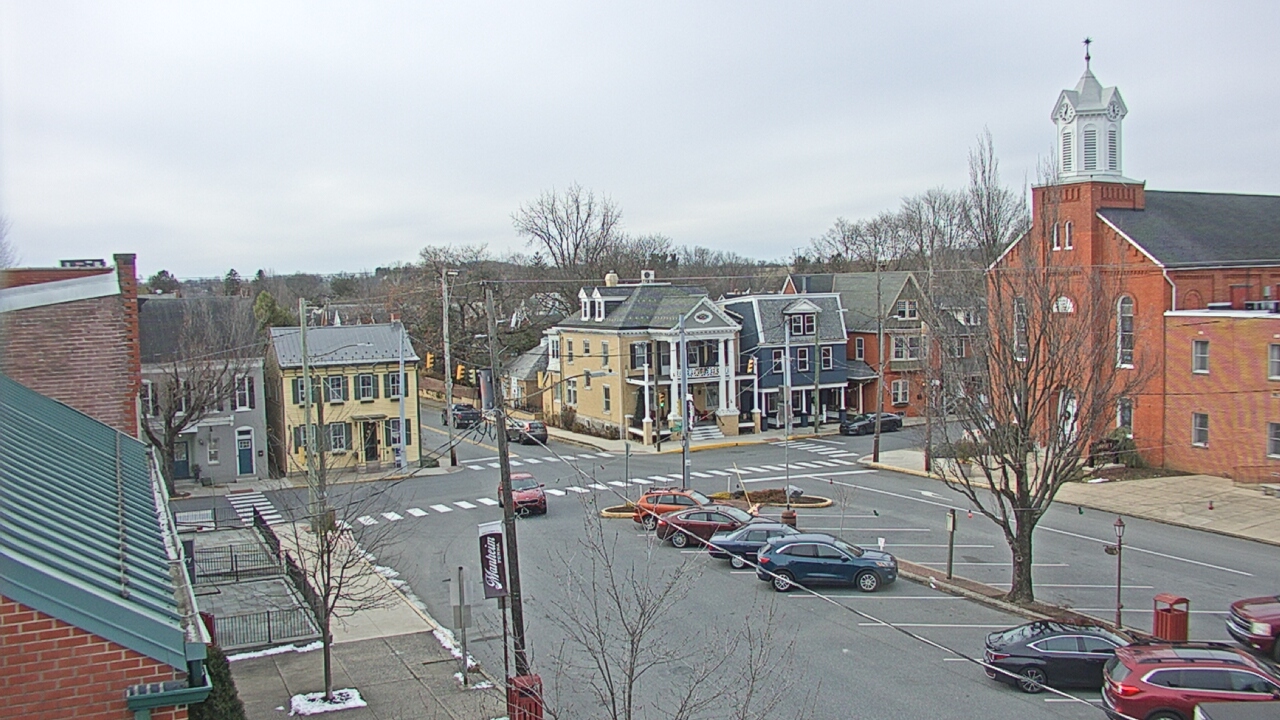 Thumbnail for current weather camera view from A&M Pizza in Manheim, Pennsylvania