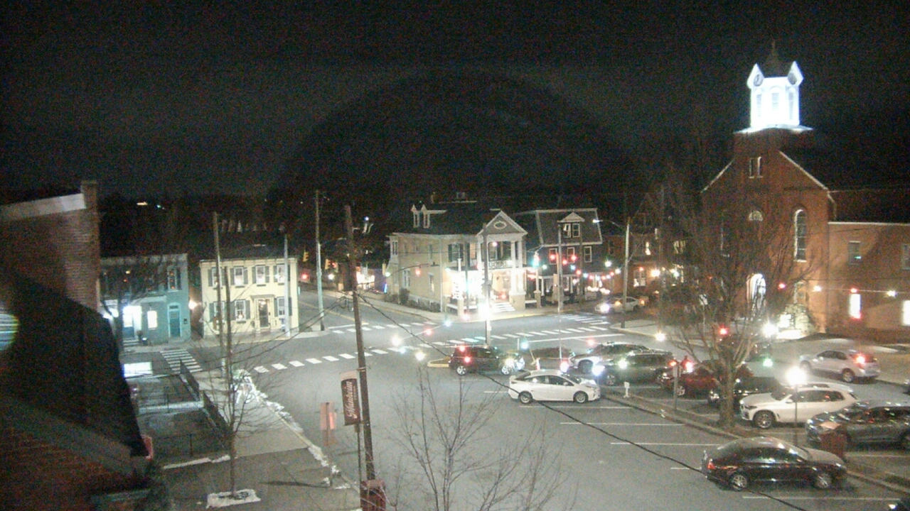 Thumbnail for current weather camera view from A&M Pizza in Manheim, Pennsylvania