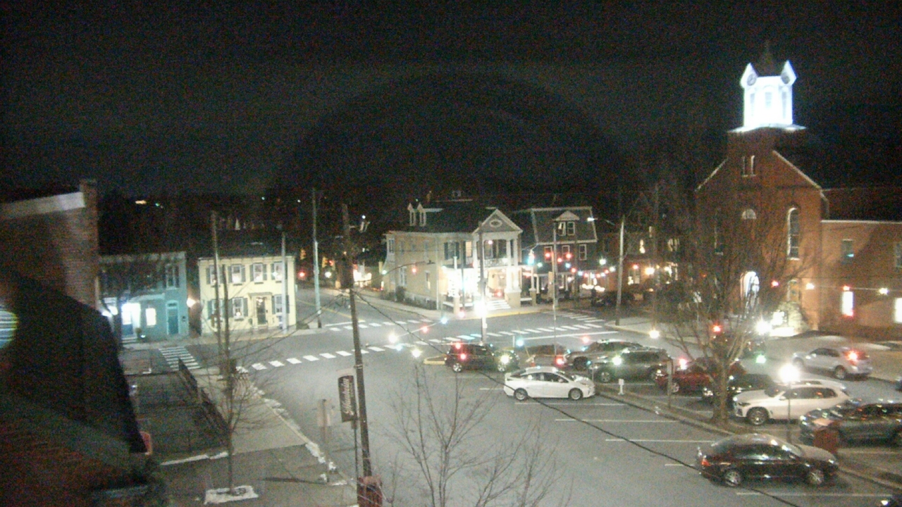 Thumbnail for current weather camera view from A&M Pizza in Manheim, Pennsylvania