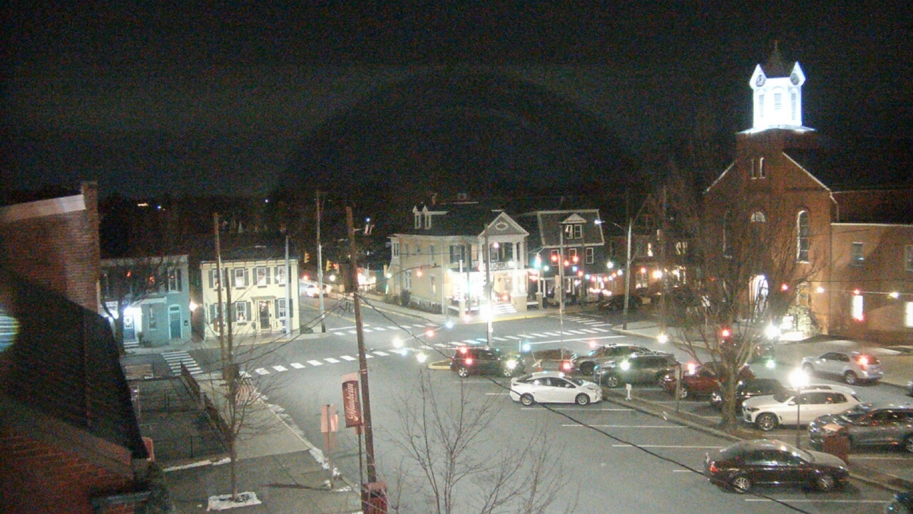 Thumbnail for current weather camera view from A&M Pizza in Manheim, Pennsylvania
