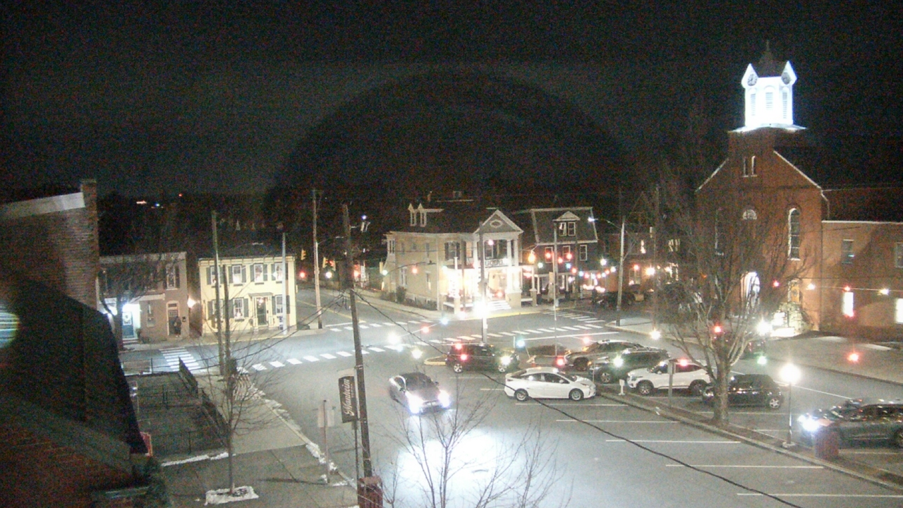 Thumbnail for current weather camera view from A&M Pizza in Manheim, Pennsylvania