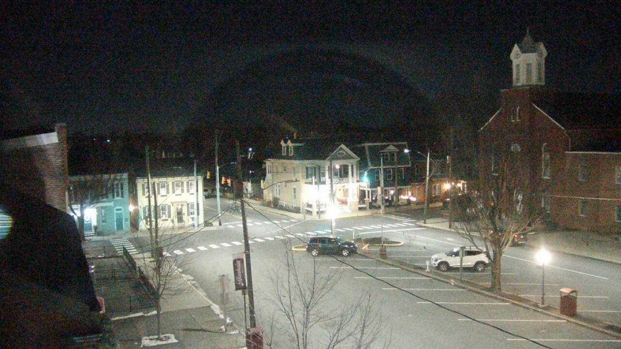 Thumbnail for current weather camera view from A&M Pizza in Manheim, Pennsylvania