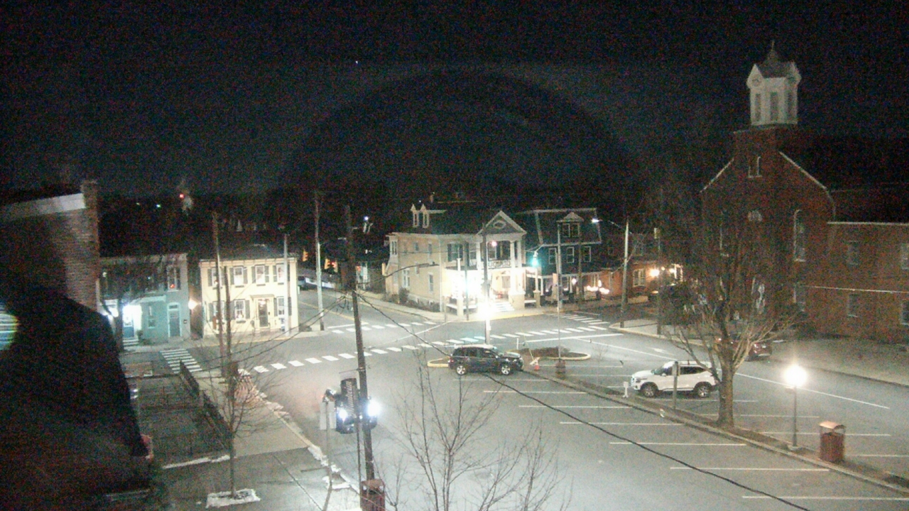 Thumbnail for current weather camera view from A&M Pizza in Manheim, Pennsylvania