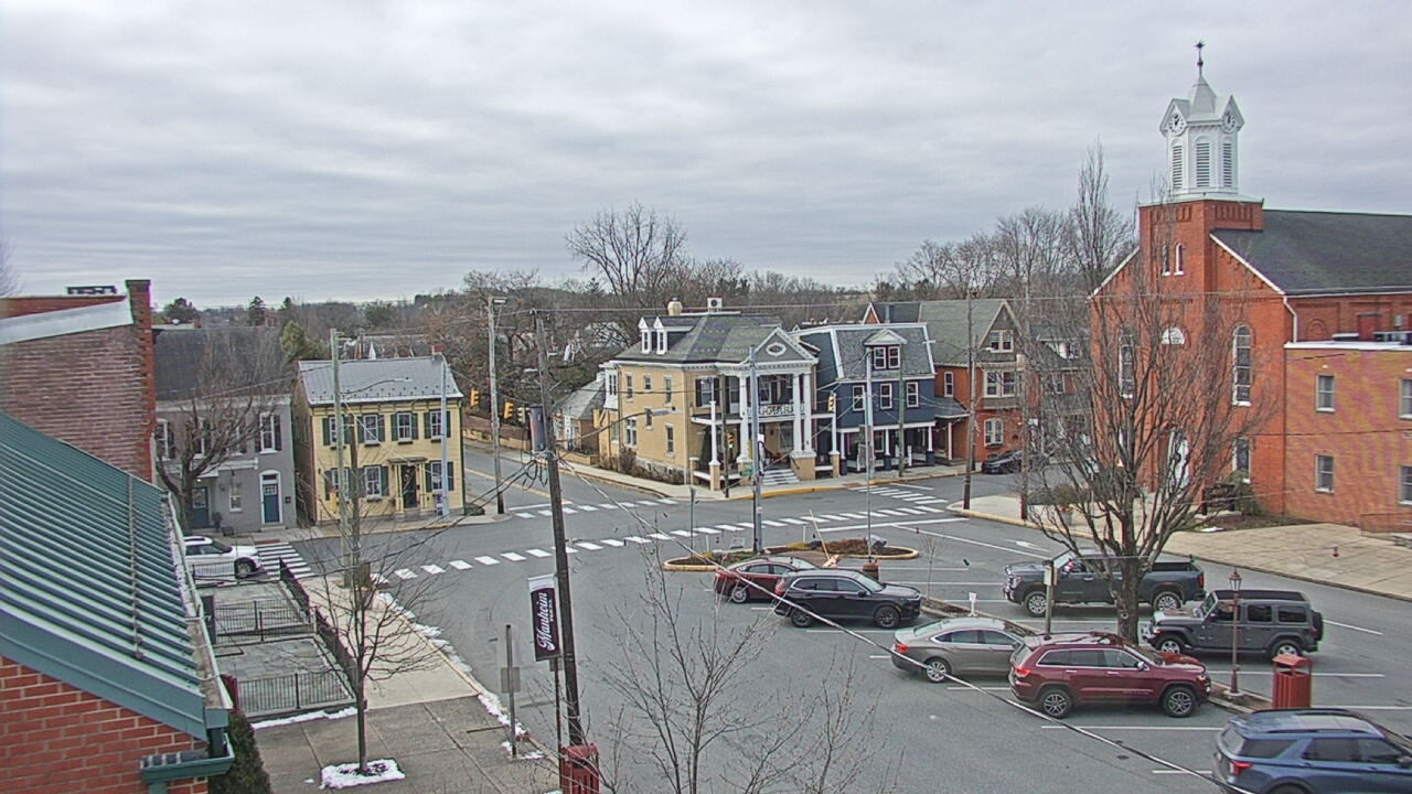 Thumbnail for current weather camera view from A&M Pizza in Manheim, Pennsylvania
