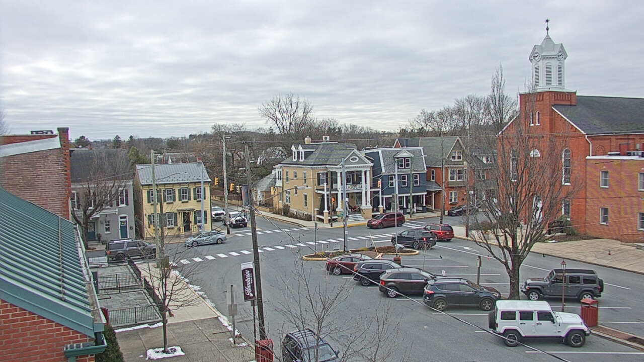 Thumbnail for current weather camera view from A&M Pizza in Manheim, Pennsylvania