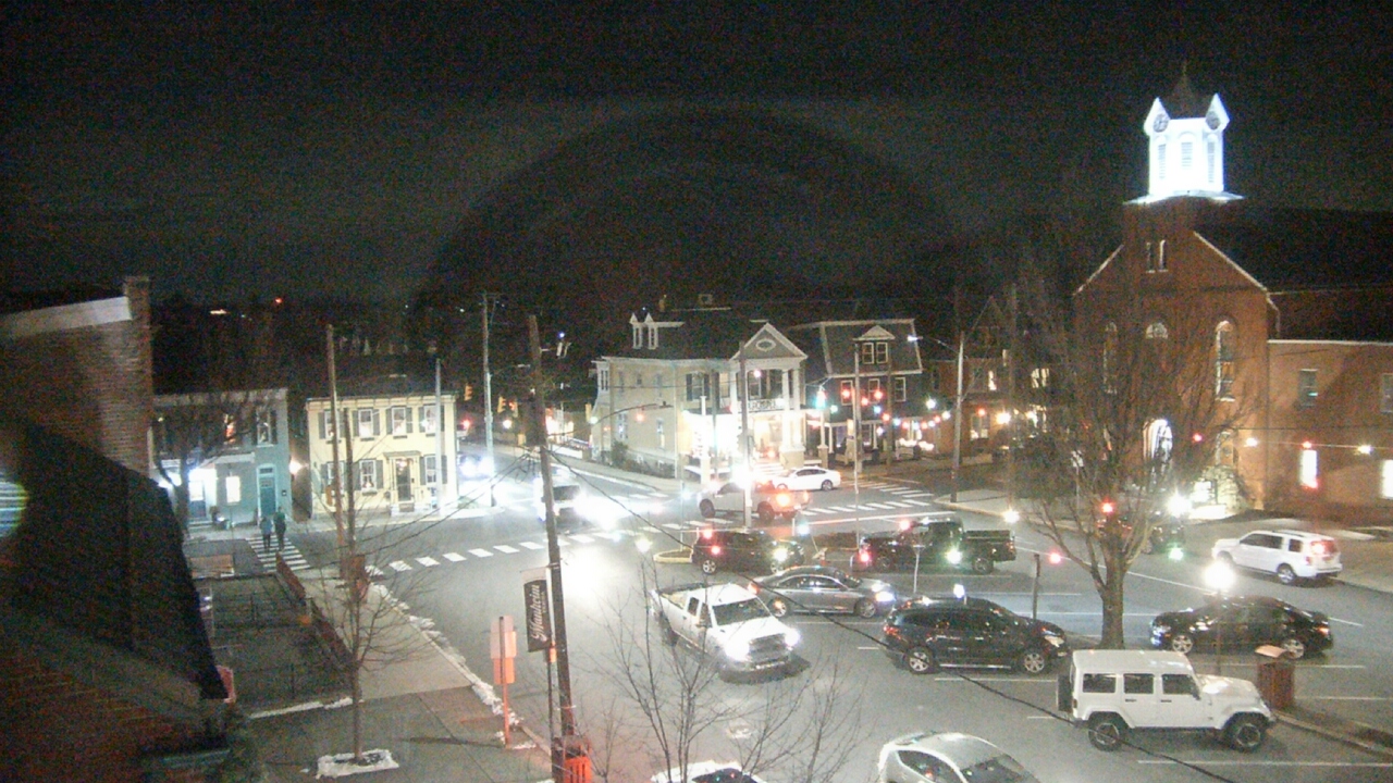 Thumbnail for current weather camera view from A&M Pizza in Manheim, Pennsylvania