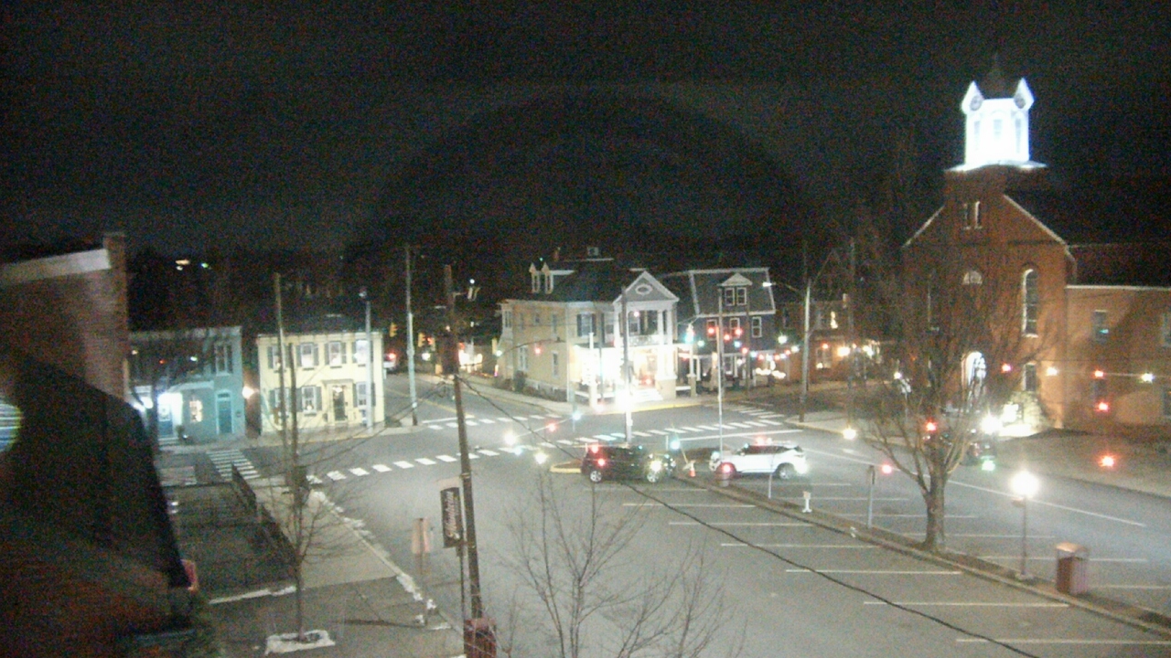 Thumbnail for current weather camera view from A&M Pizza in Manheim, Pennsylvania