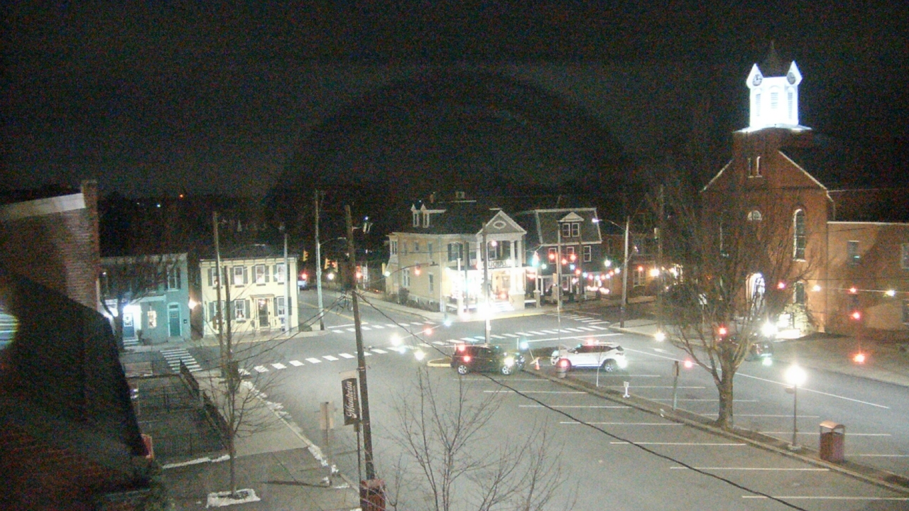Thumbnail for current weather camera view from A&M Pizza in Manheim, Pennsylvania