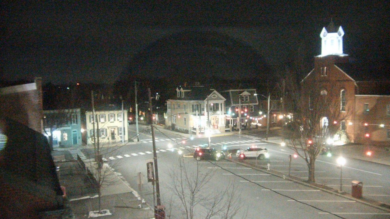 Thumbnail for current weather camera view from A&M Pizza in Manheim, Pennsylvania
