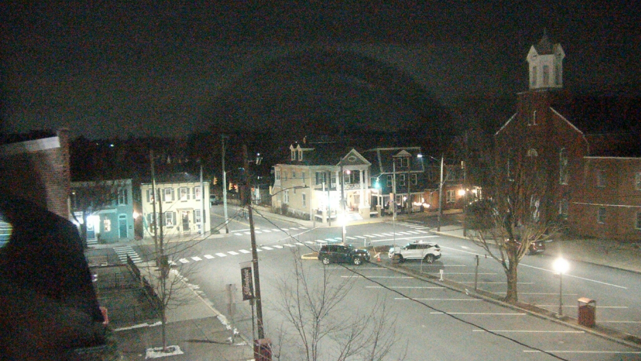 Thumbnail for current weather camera view from A&M Pizza in Manheim, Pennsylvania