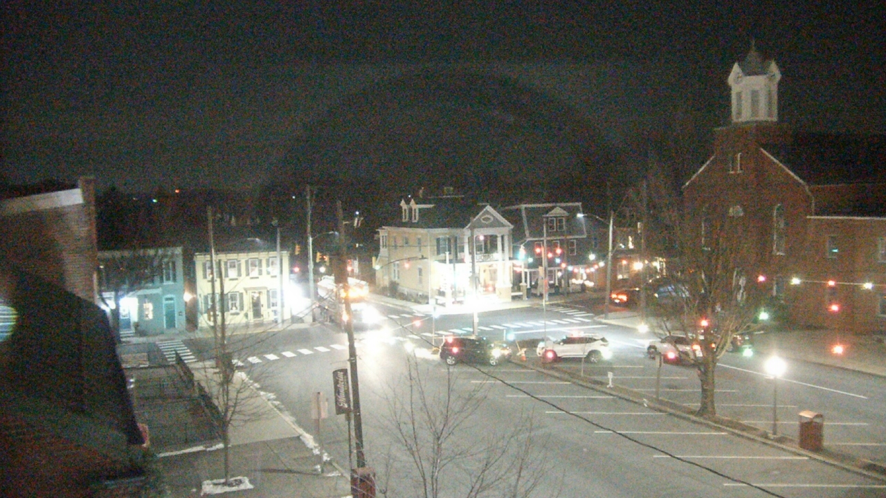 Thumbnail for current weather camera view from A&M Pizza in Manheim, Pennsylvania