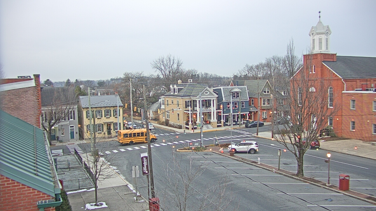 Thumbnail for current weather camera view from A&M Pizza in Manheim, Pennsylvania