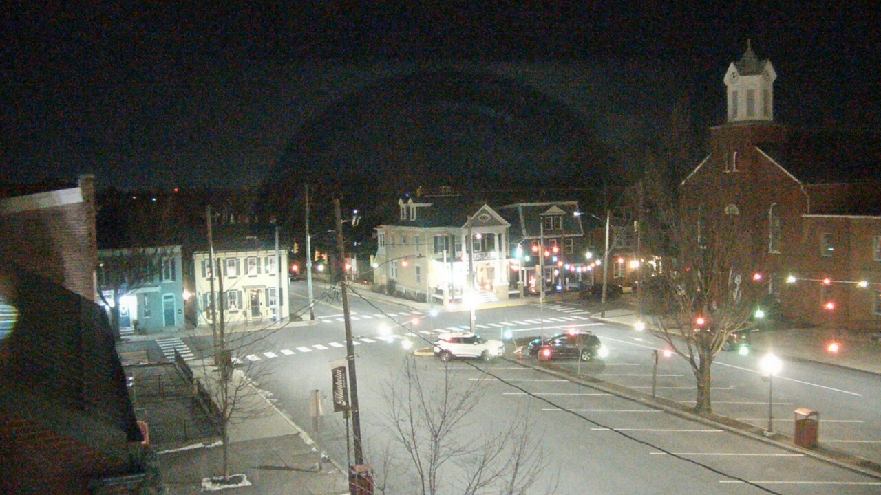 Thumbnail for current weather camera view from A&M Pizza in Manheim, Pennsylvania