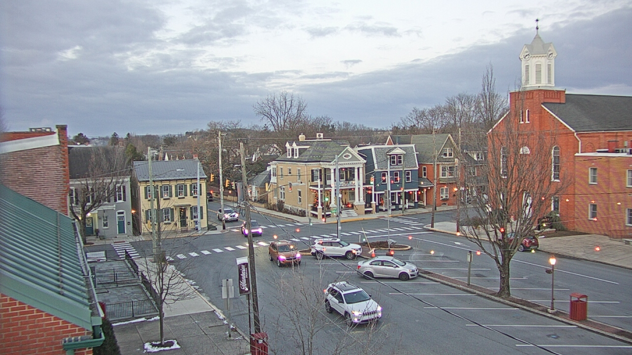 Thumbnail for current weather camera view from A&M Pizza in Manheim, Pennsylvania