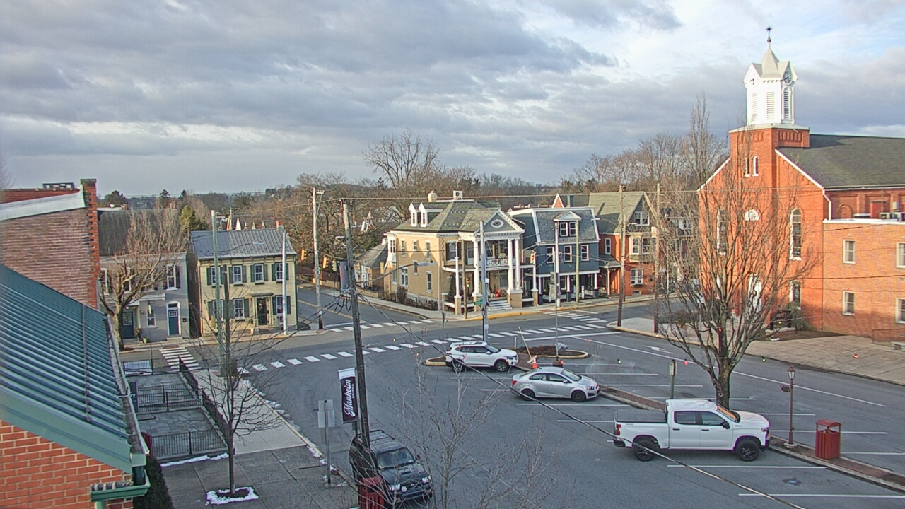Thumbnail for current weather camera view from A&M Pizza in Manheim, Pennsylvania