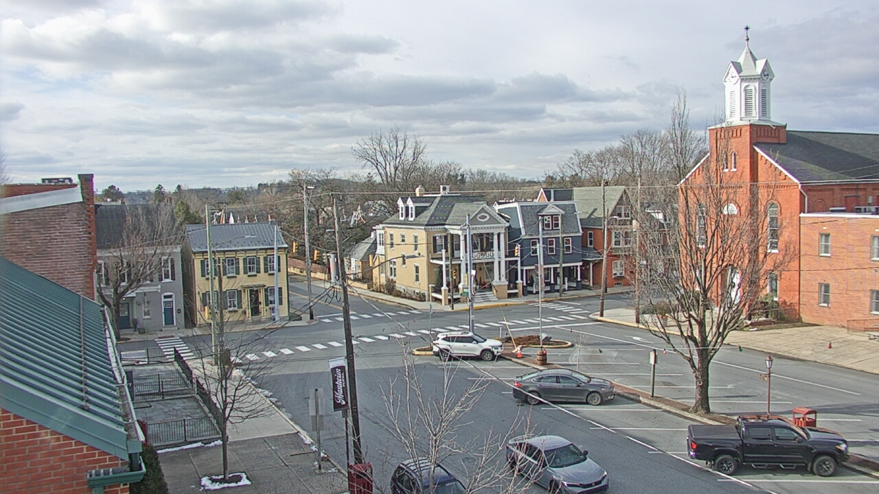 Thumbnail for current weather camera view from A&M Pizza in Manheim, Pennsylvania