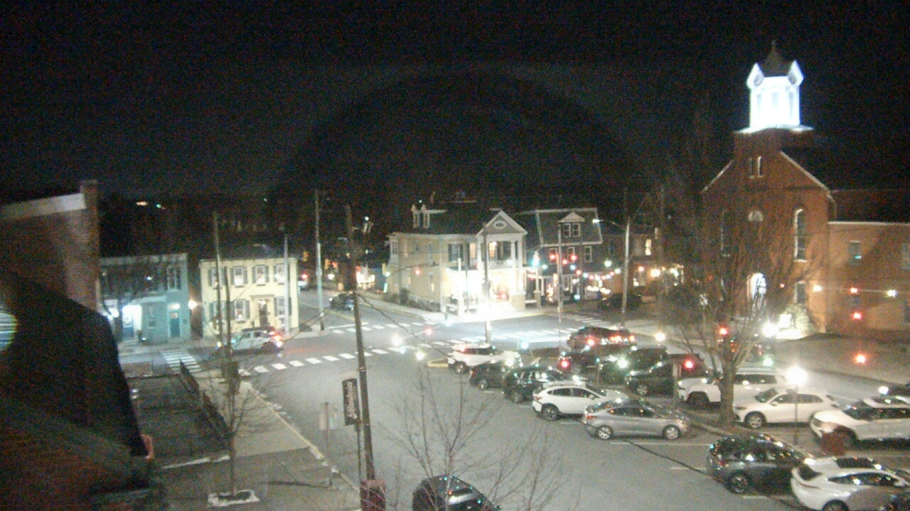 Thumbnail for current weather camera view from A&M Pizza in Manheim, Pennsylvania