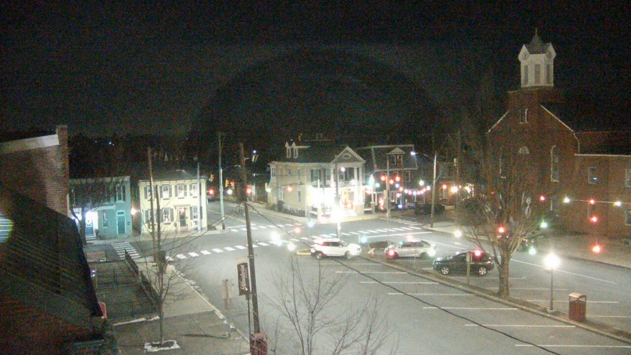 Thumbnail for current weather camera view from A&M Pizza in Manheim, Pennsylvania