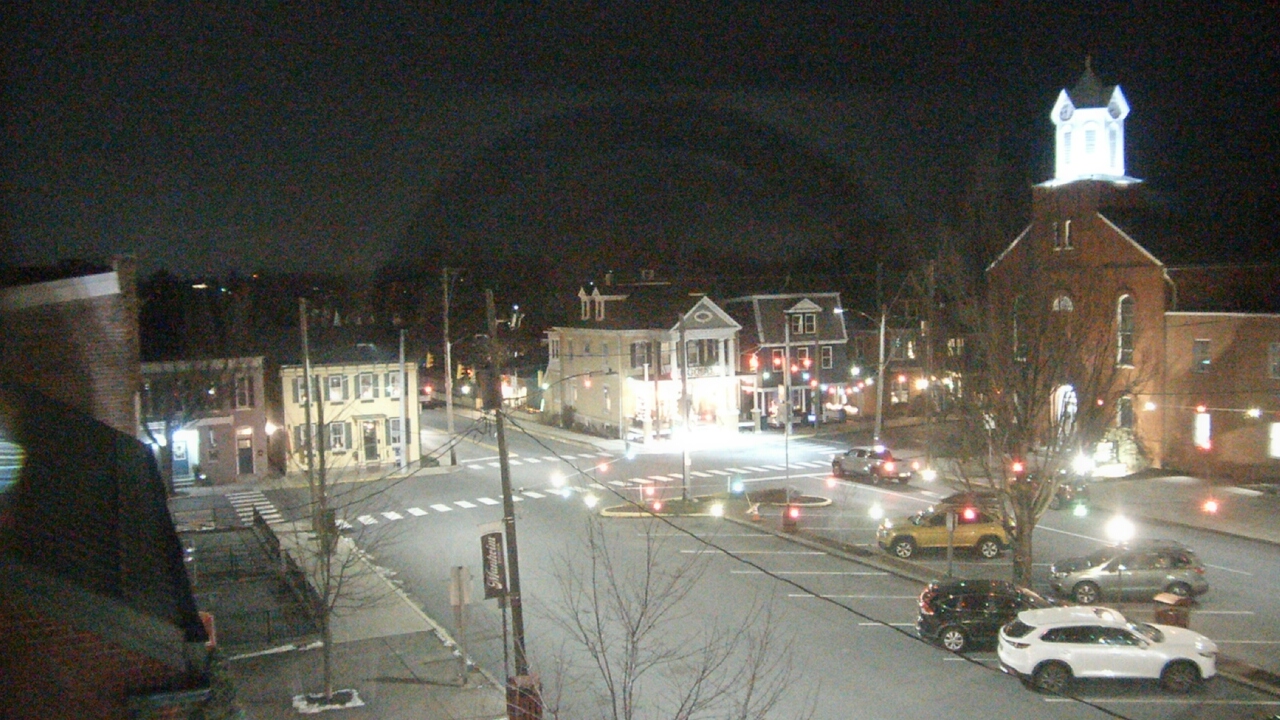 Thumbnail for current weather camera view from A&M Pizza in Manheim, Pennsylvania