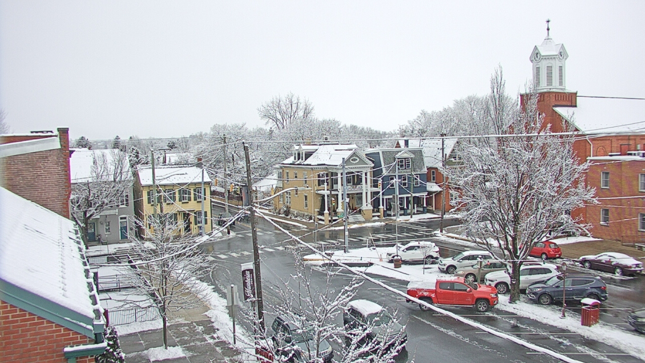Thumbnail for current weather camera view from A&M Pizza in Manheim, Pennsylvania