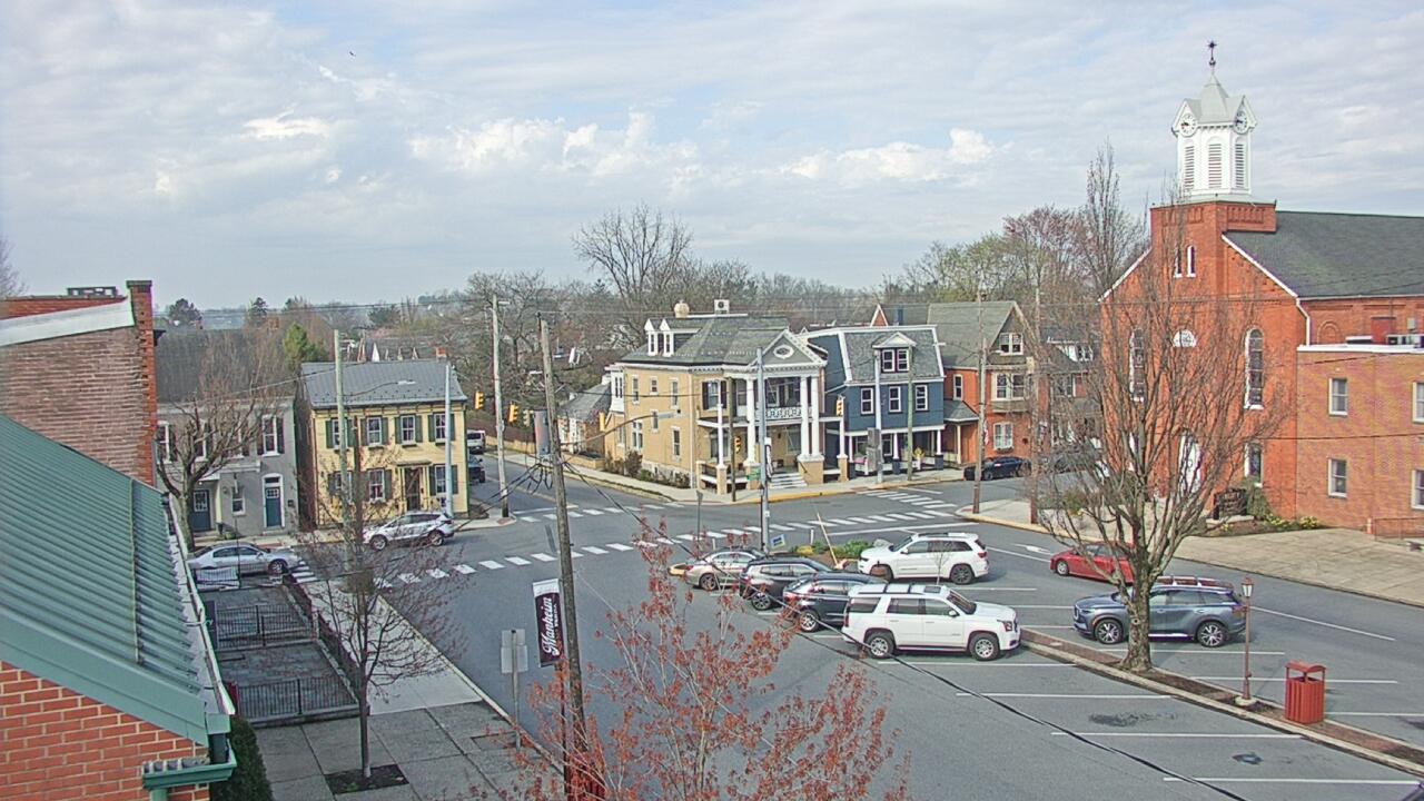 Thumbnail for current weather camera view from A&M Pizza in Manheim, Pennsylvania