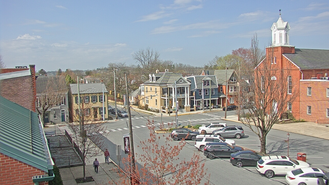 Thumbnail for current weather camera view from A&M Pizza in Manheim, Pennsylvania