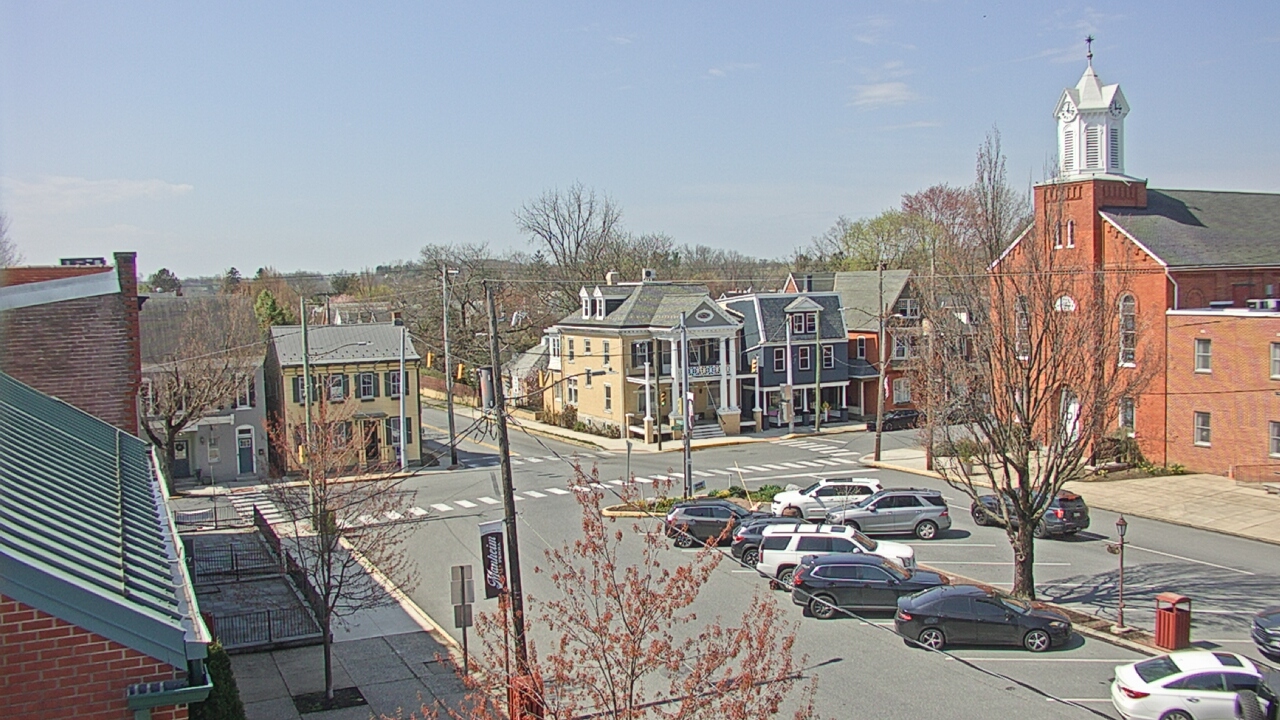 Thumbnail for current weather camera view from A&M Pizza in Manheim, Pennsylvania