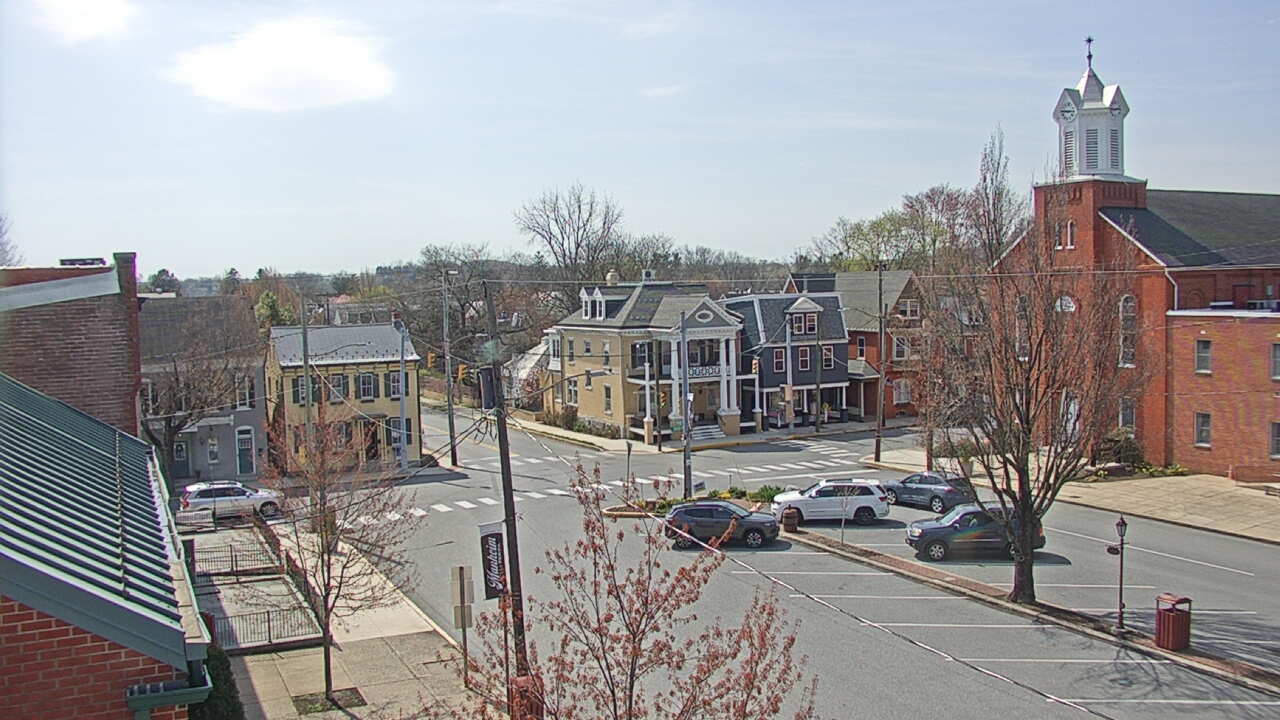 Thumbnail for current weather camera view from A&M Pizza in Manheim, Pennsylvania