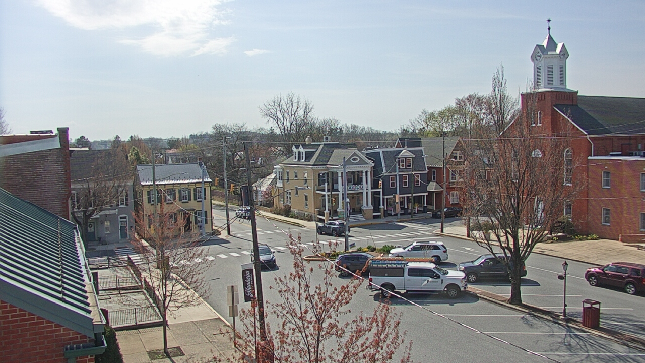 Thumbnail for current weather camera view from A&M Pizza in Manheim, Pennsylvania