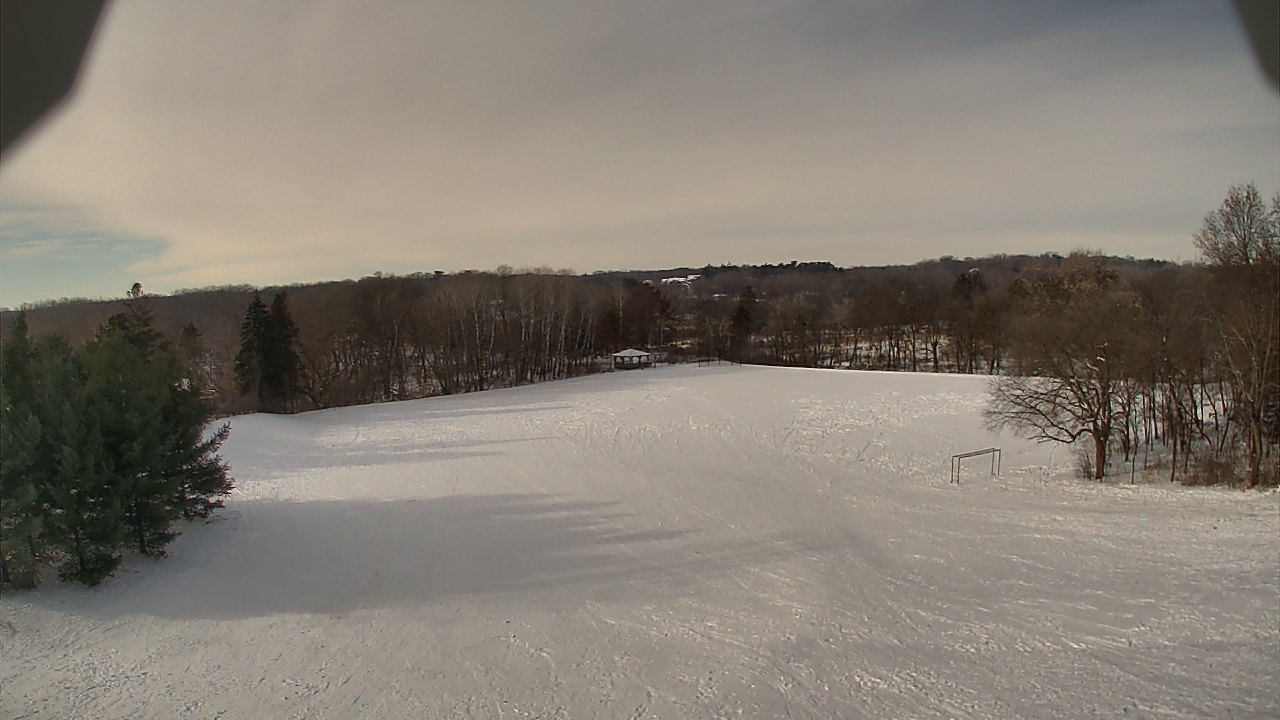 Thumbnail for current weather camera view from Scenic Heights ES in Minnetonka, Minnesota